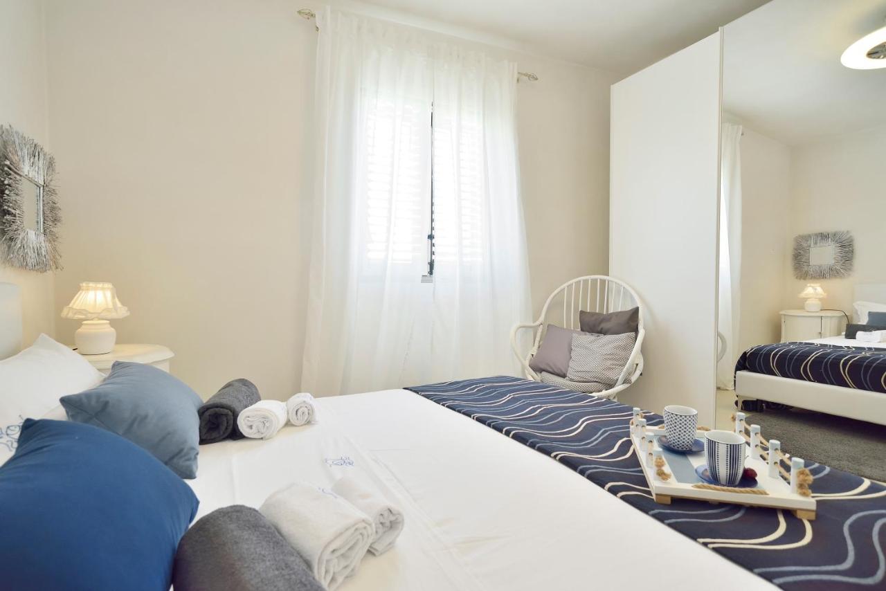 Casa Con Accesso Al Mare Appartement Santa Maria Del Focallo Buitenkant foto